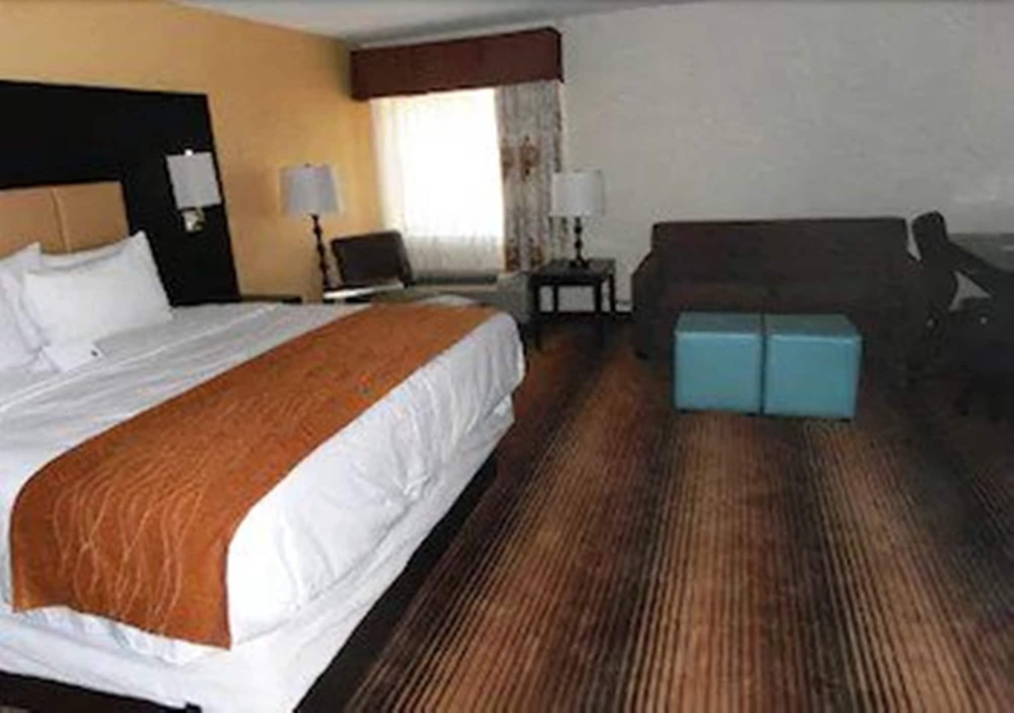 Spark By Hilton Grapevine Dfw North Exterior photo