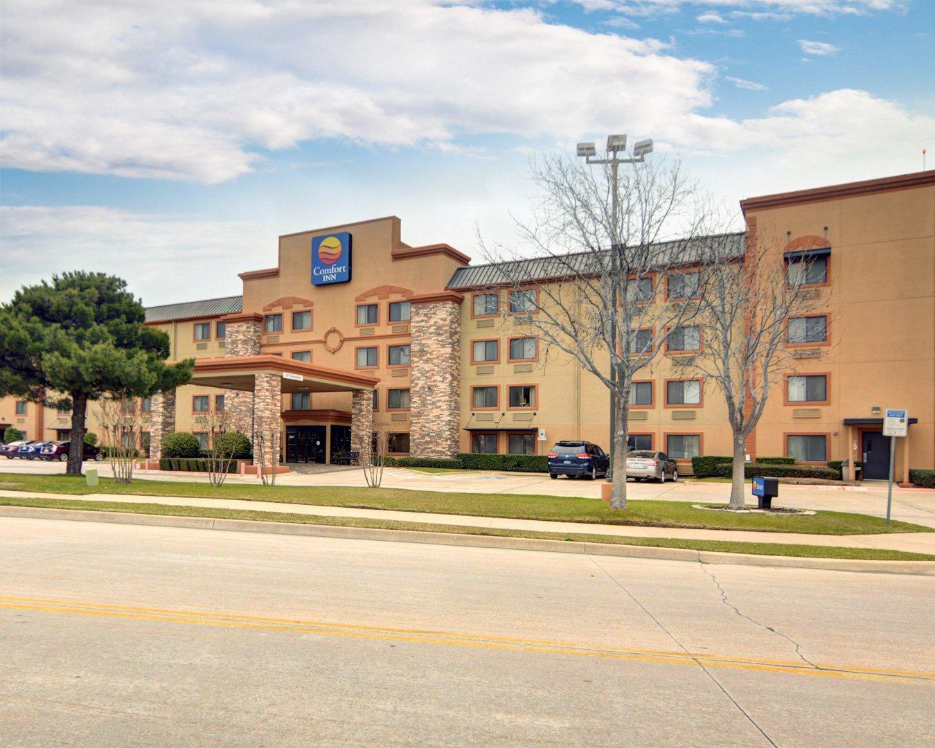 Spark By Hilton Grapevine Dfw North Exterior photo